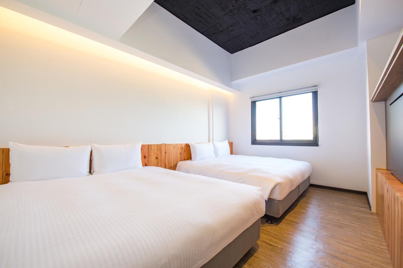 Traveller Inn Tiehua Cultural And Creative Hotel Taitung Bagian luar foto