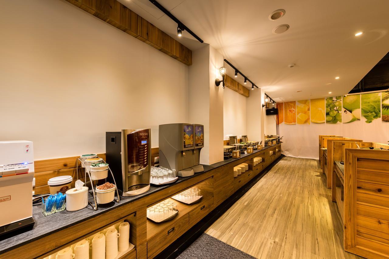 Traveller Inn Tiehua Cultural And Creative Hotel Taitung Bagian luar foto